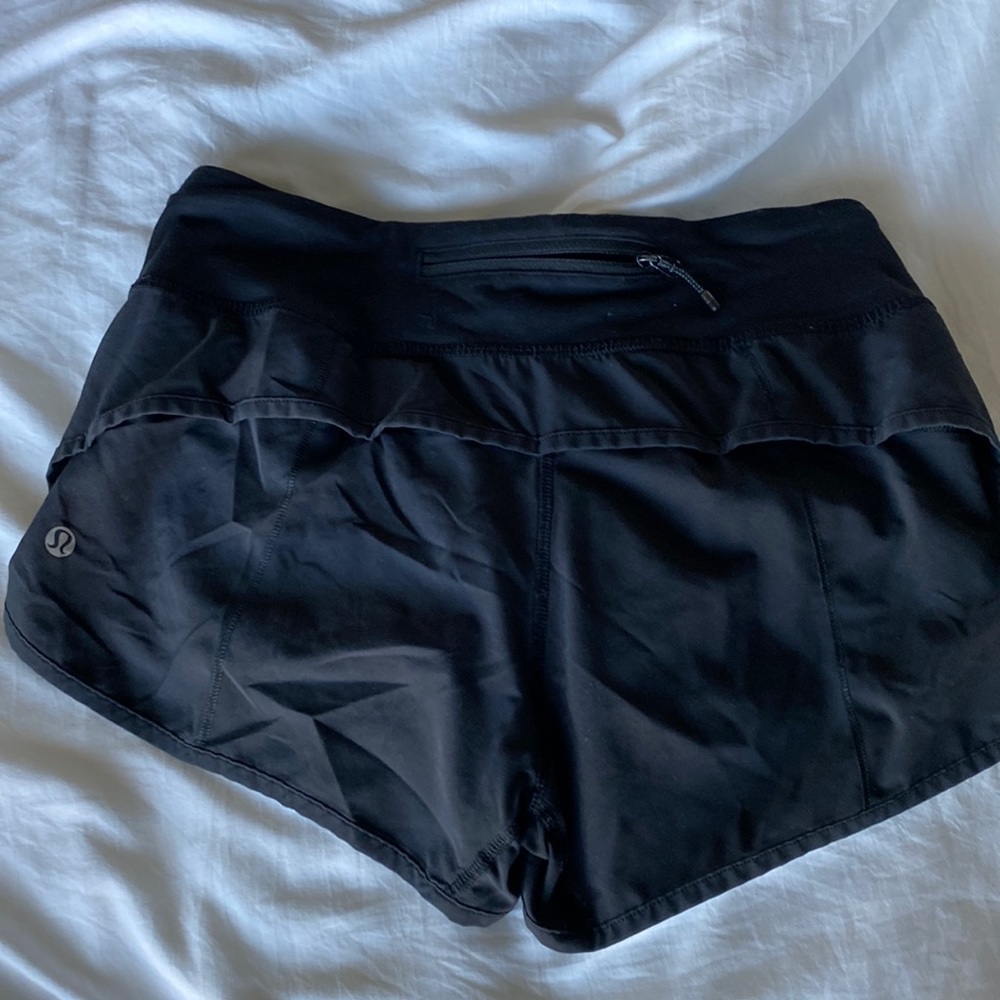 Lululemon speed up shorts low rise 2.5